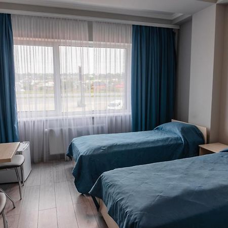 Af Trans Hotel Marshyntsi Eksteriør bilde